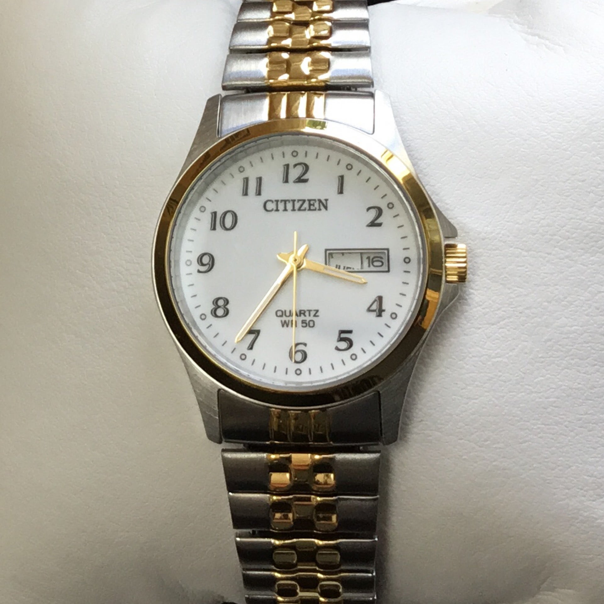 Citizen ladies expandable outlet watch
